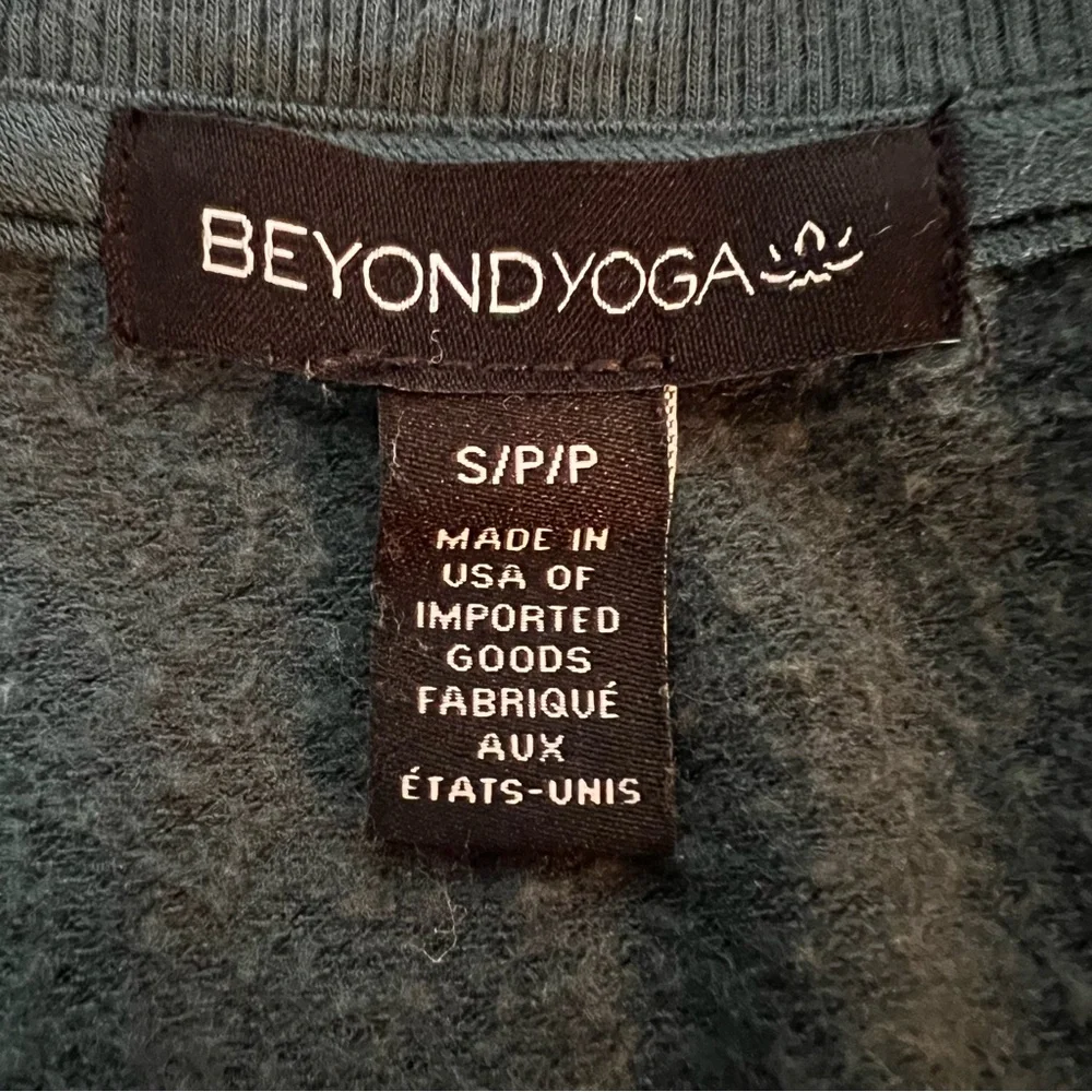 BEYOND YOGA Carefree Button Up Long Sleeve Cardigan Size S